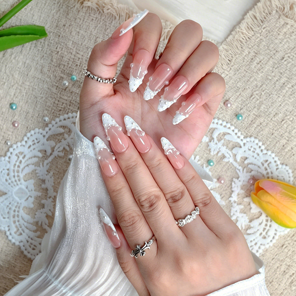 Pearl Whisper French